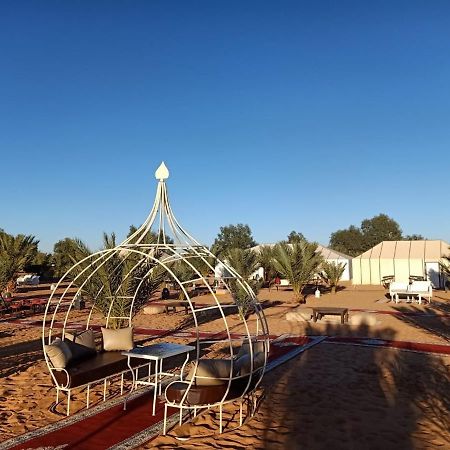 ホテル Sahara Sky Luxury Camp メルズーガ エクステリア 写真
