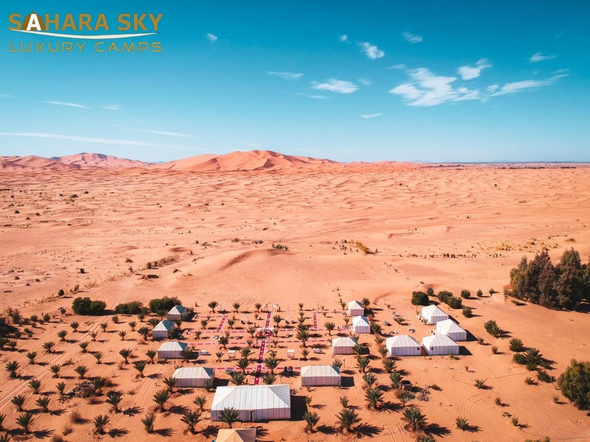 ホテル Sahara Sky Luxury Camp メルズーガ エクステリア 写真