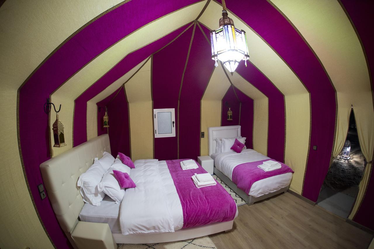ホテル Sahara Sky Luxury Camp メルズーガ エクステリア 写真