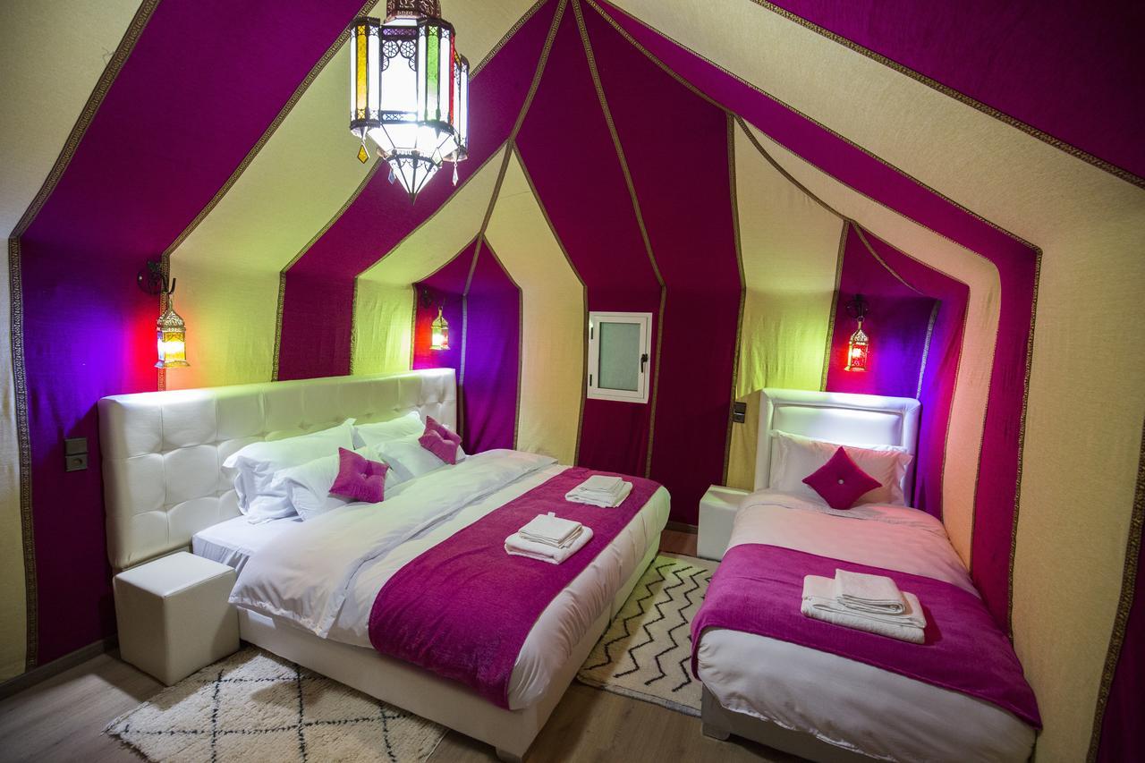ホテル Sahara Sky Luxury Camp メルズーガ エクステリア 写真