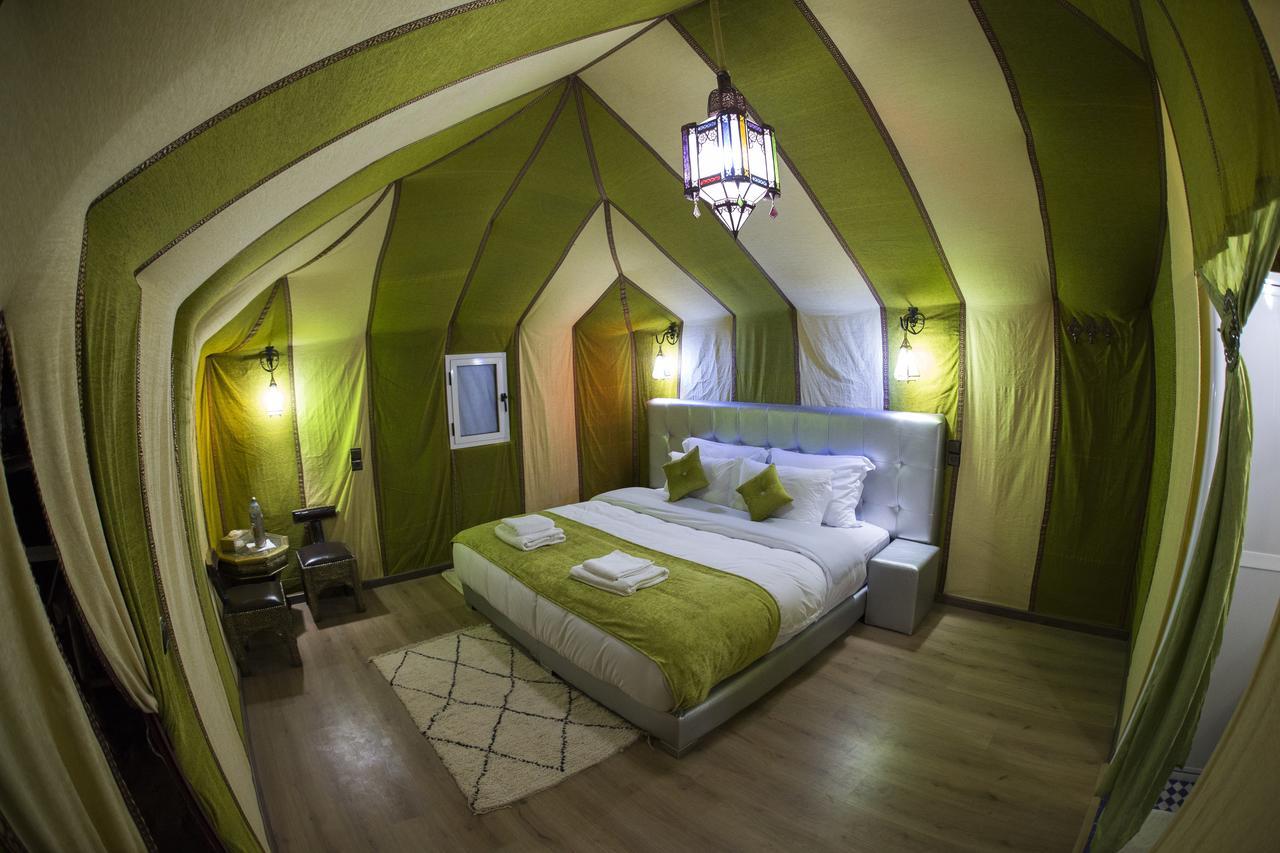 ホテル Sahara Sky Luxury Camp メルズーガ エクステリア 写真