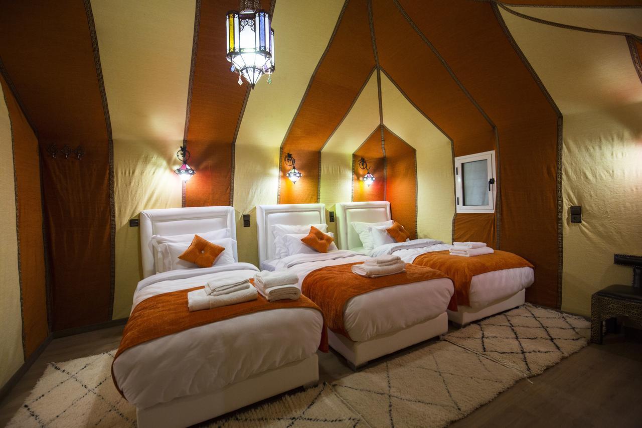 ホテル Sahara Sky Luxury Camp メルズーガ エクステリア 写真