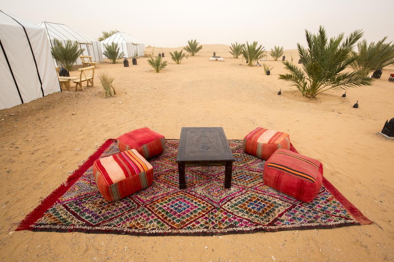 ホテル Sahara Sky Luxury Camp メルズーガ エクステリア 写真