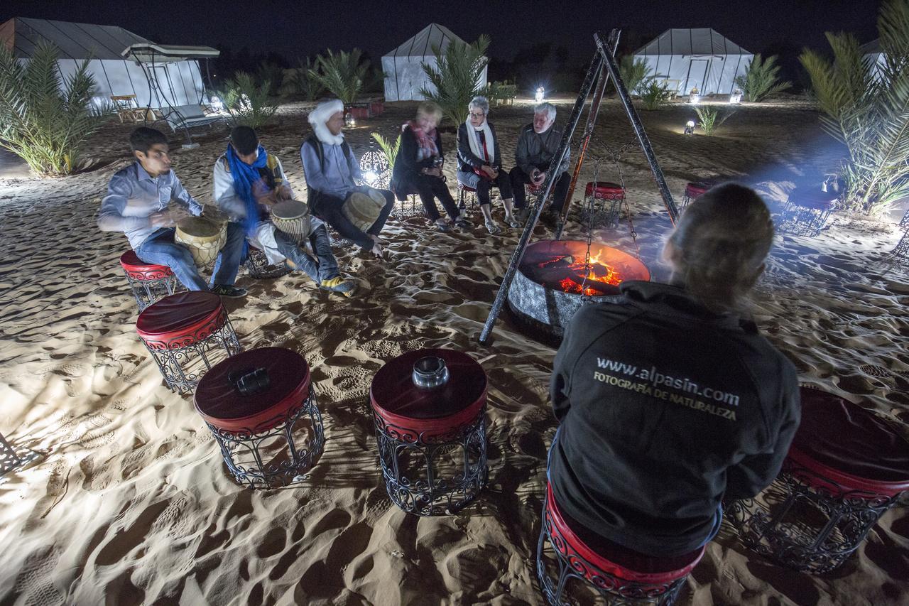 ホテル Sahara Sky Luxury Camp メルズーガ エクステリア 写真