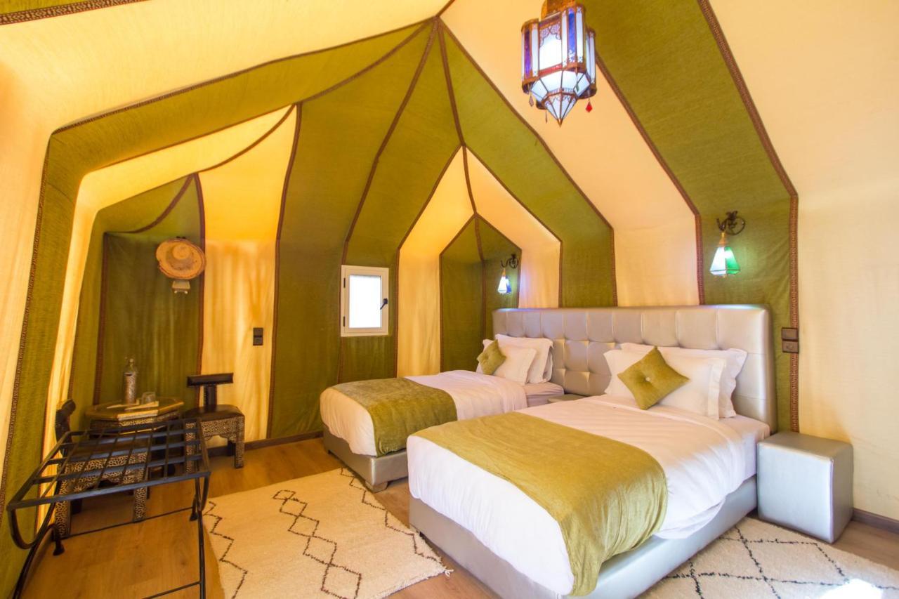 ホテル Sahara Sky Luxury Camp メルズーガ エクステリア 写真