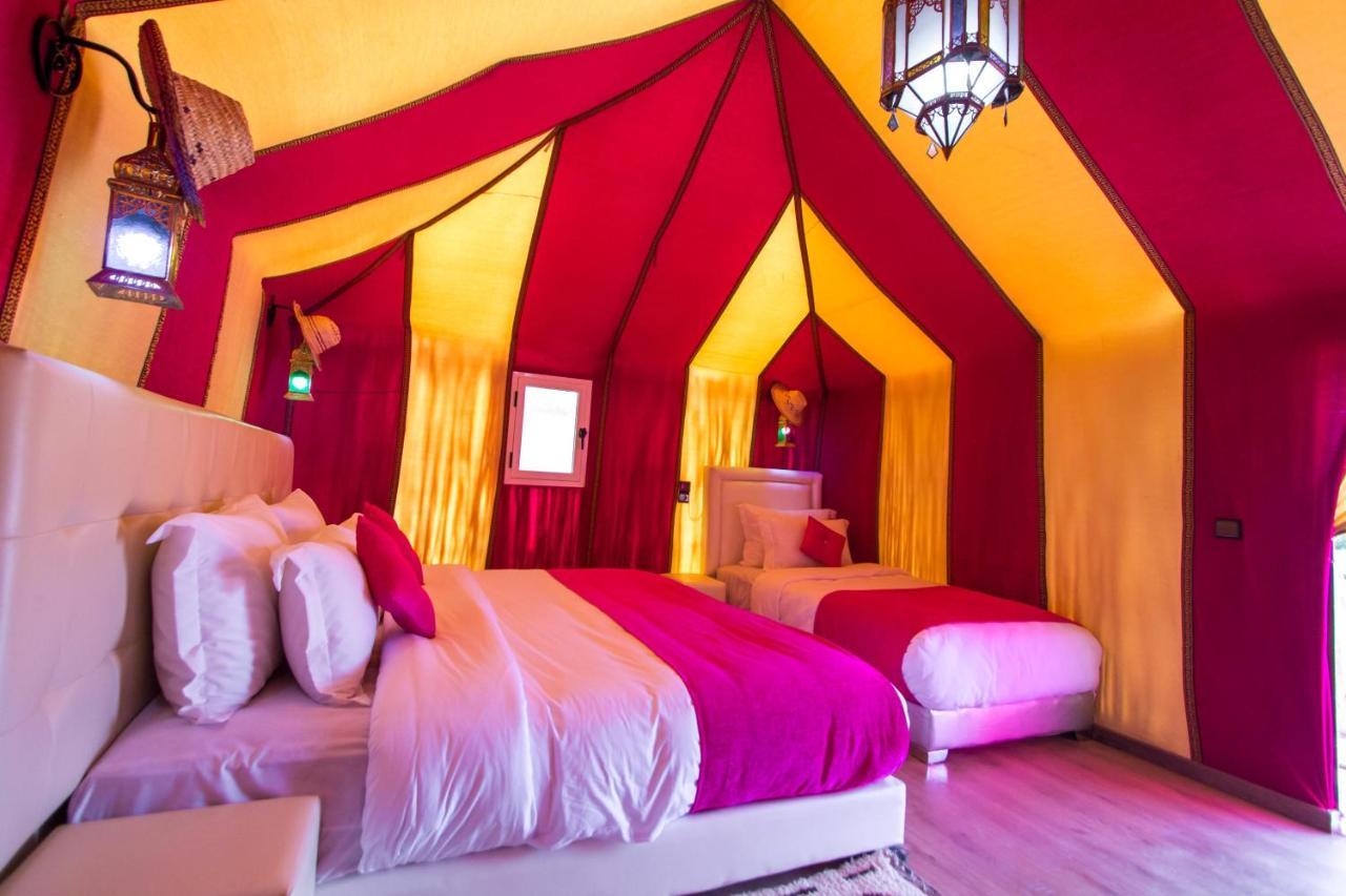 ホテル Sahara Sky Luxury Camp メルズーガ エクステリア 写真