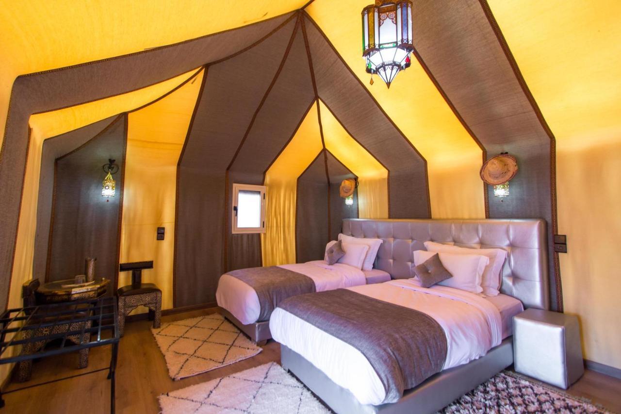 ホテル Sahara Sky Luxury Camp メルズーガ エクステリア 写真