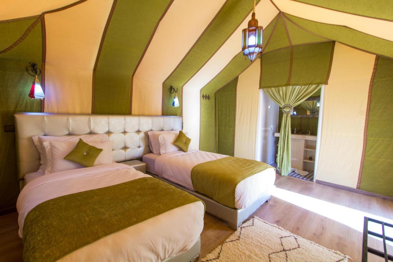 ホテル Sahara Sky Luxury Camp メルズーガ エクステリア 写真