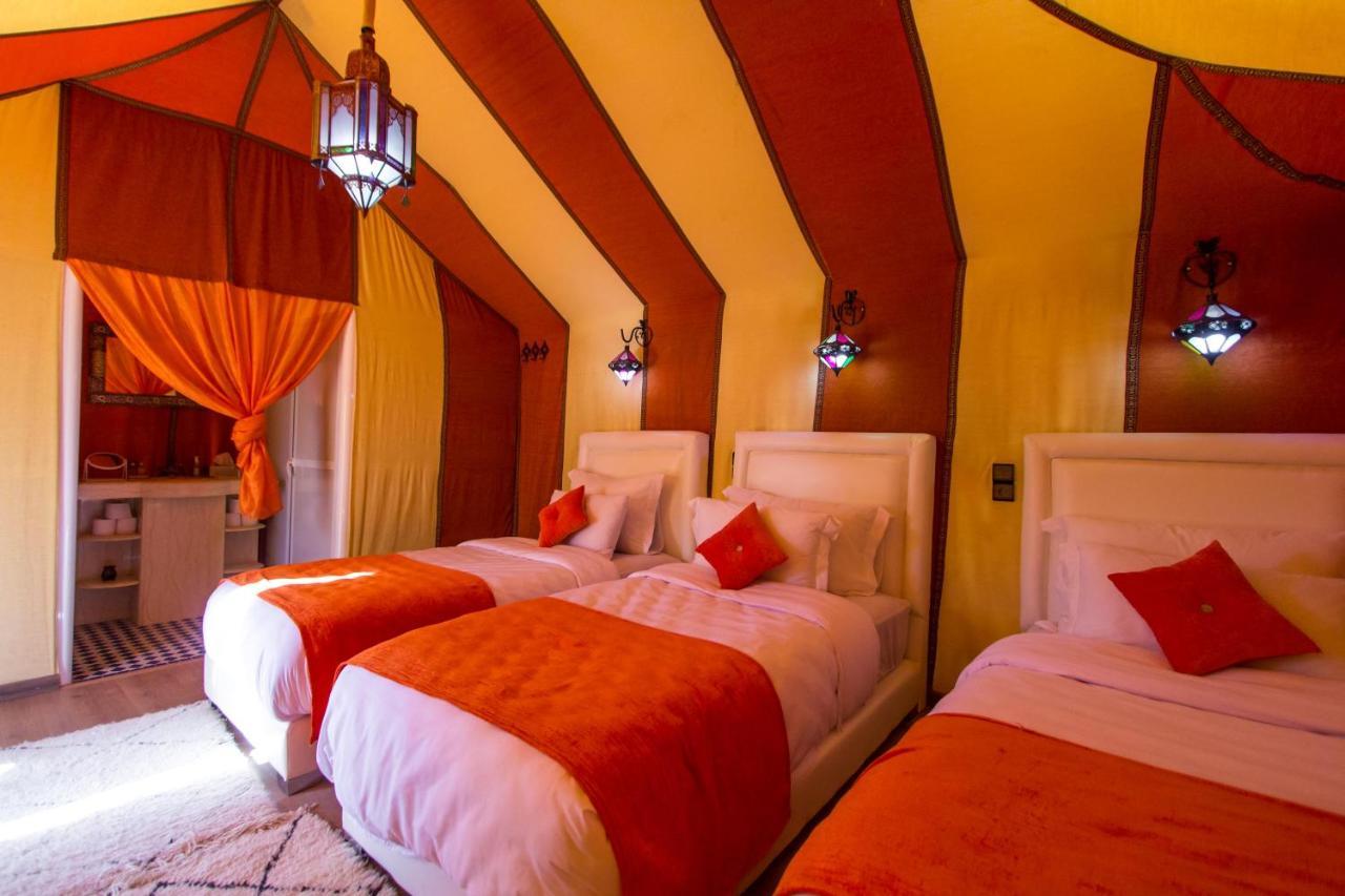 ホテル Sahara Sky Luxury Camp メルズーガ エクステリア 写真
