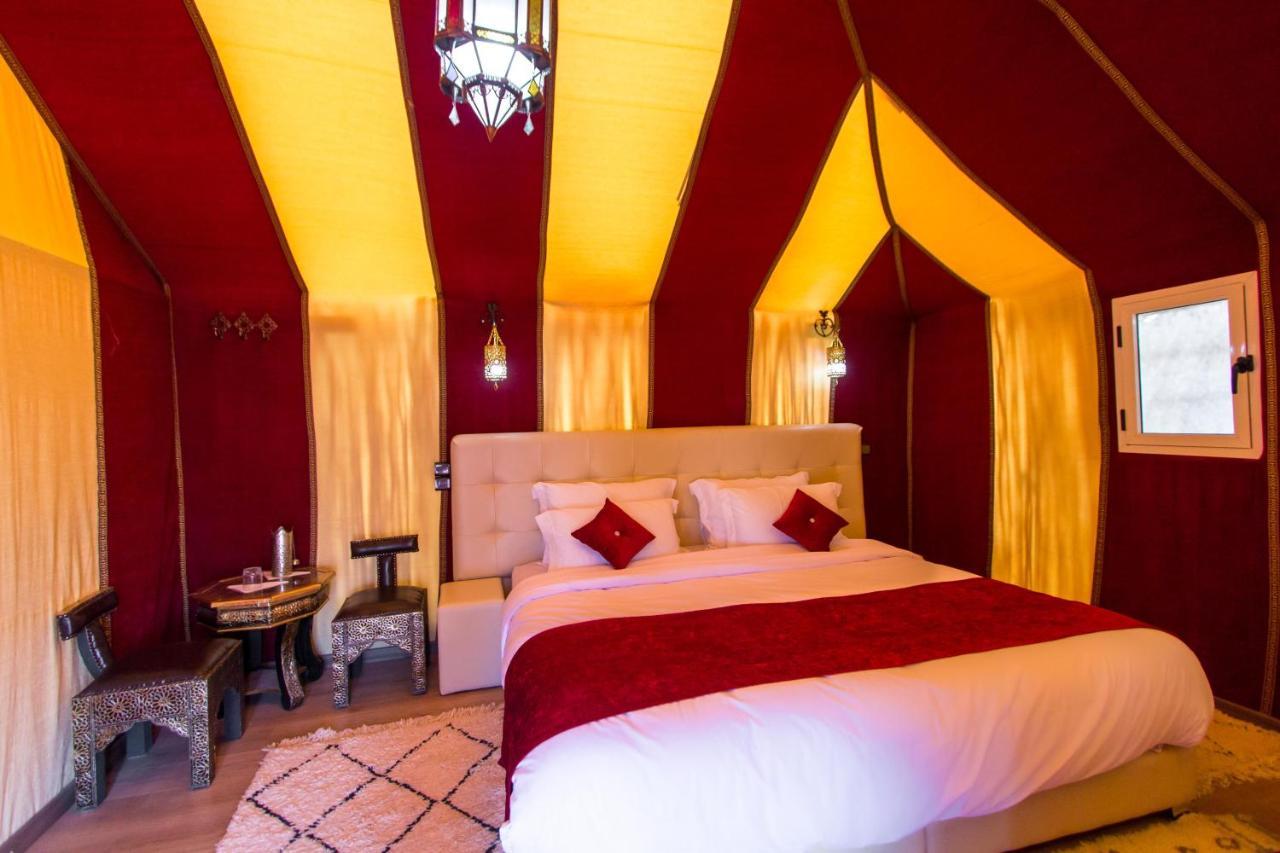 ホテル Sahara Sky Luxury Camp メルズーガ エクステリア 写真
